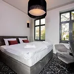 Fregata Aparthotel 3*
