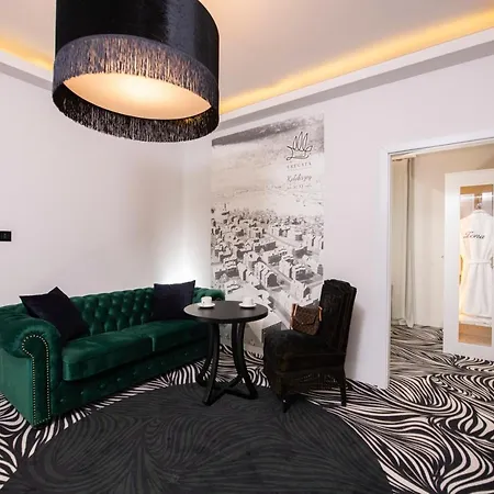 Aparthotel Fregata *