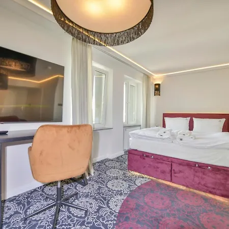 Aparthotel Fregata *